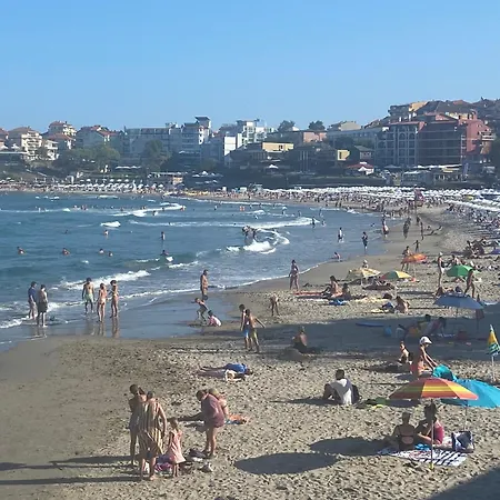 Bulgaria Na Lato Z Widokiem Na Morze アパート